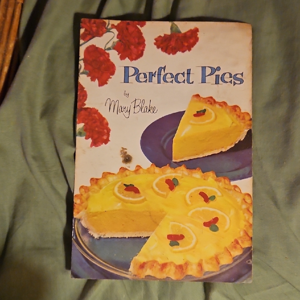 Perfect Pies Cookbook by Mary Blake